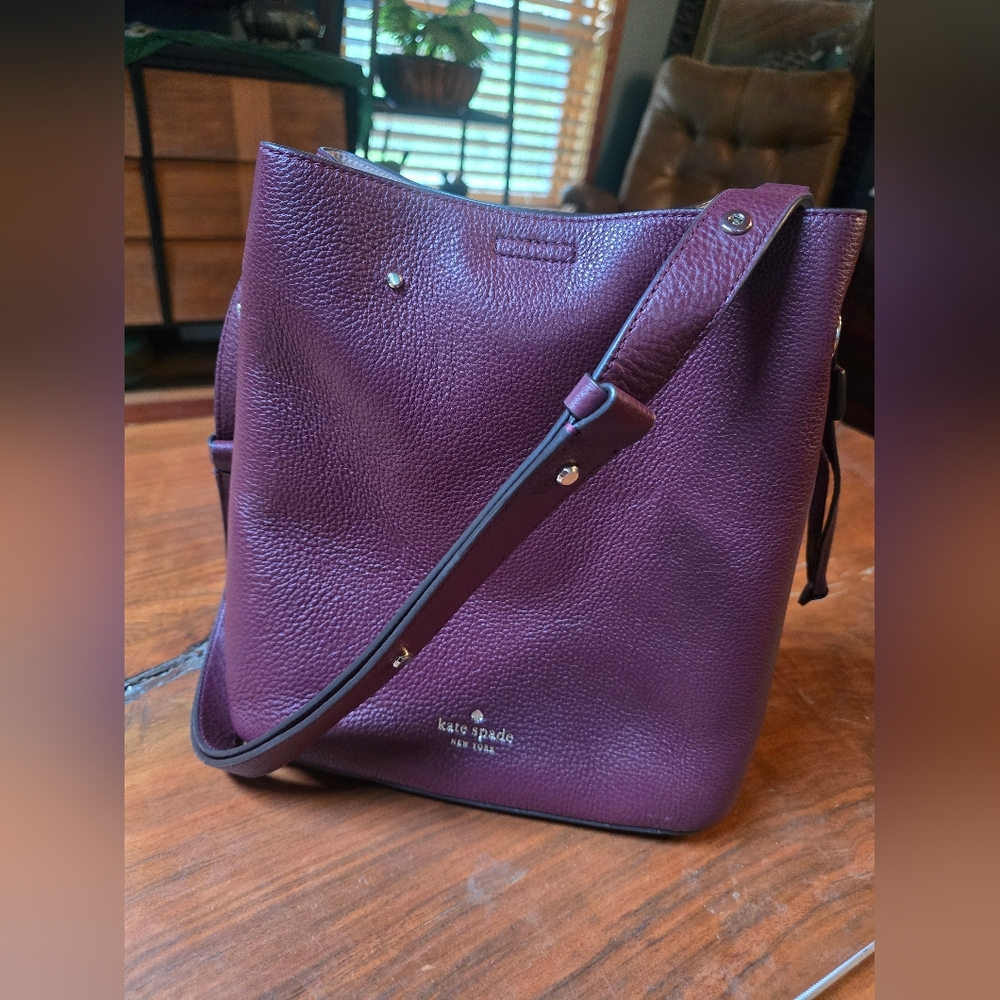 Kate spade Leather bucket handbag Maroon Adjustable Strap